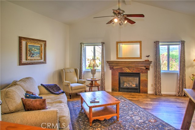 Detail Gallery Image 6 of 30 For 3199 Eton Rd, Cambria,  CA 93428 - 3 Beds | 2 Baths