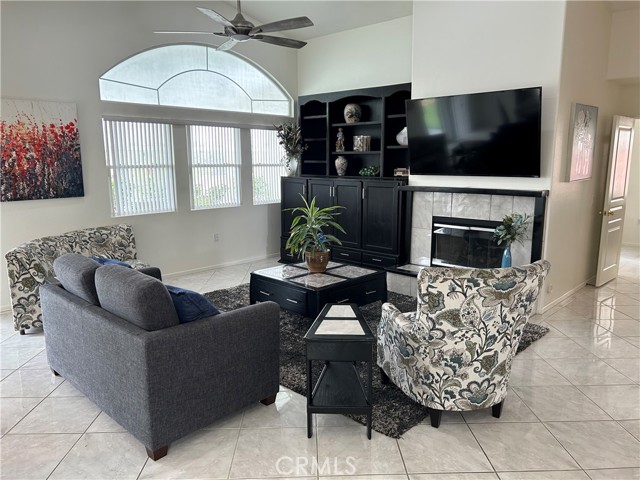 30101 Chateau Cuvaison, Murrieta CA: https://media.crmls.org/medias/9b0ac135-5492-4af7-bcfb-0f065d78ad17.jpg