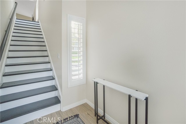 9 Brittany, Newport Beach CA: https://media.crmls.org/medias/9b0ad0b3-6092-46cf-b90a-b1129c4051c8.jpg