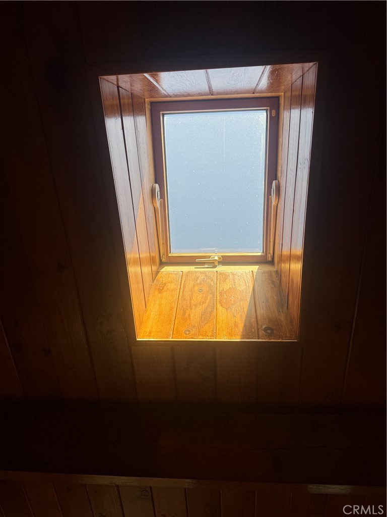 https://media.crmls.org/medias/9b0af37b-2a69-44e6-91ac-d48710f07094.jpg?preset=X-Large