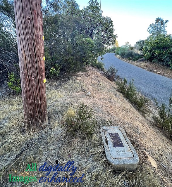 Detail Gallery Image 7 of 9 For 12230 Cerrito Dr, Clearlake Oaks,  CA 95423 - – Beds | – Baths