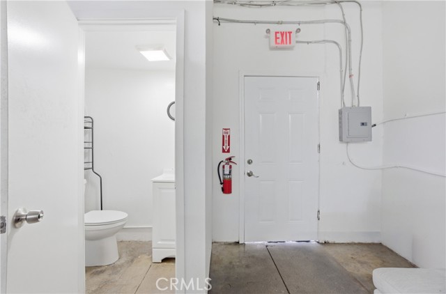 Image 3 of 28 For 8317 Whittier