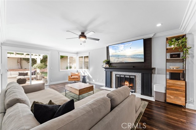 Detail Gallery Image 13 of 59 For 1421 Woodcrest Ave, Brea,  CA 92821 - 4 Beds | 2/1 Baths