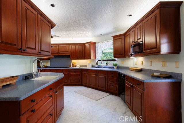 Detail Gallery Image 20 of 52 For 855 Mirada Dr, San Luis Obispo,  CA 93405 - 4 Beds | 2/1 Baths