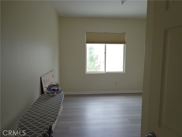 Image 22 of 38 For 31553 Sagecrest Drive