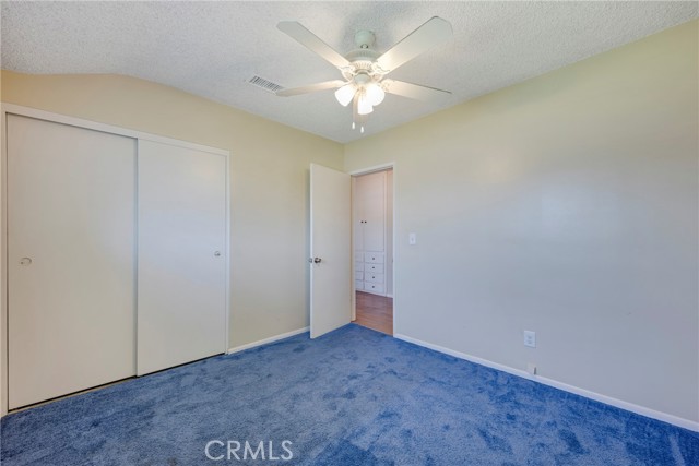 428 S Rosalinda Avenue, Azusa CA: https://media.crmls.org/medias/9b0e294c-d21b-4480-be3d-1cf9e898cf5d.jpg