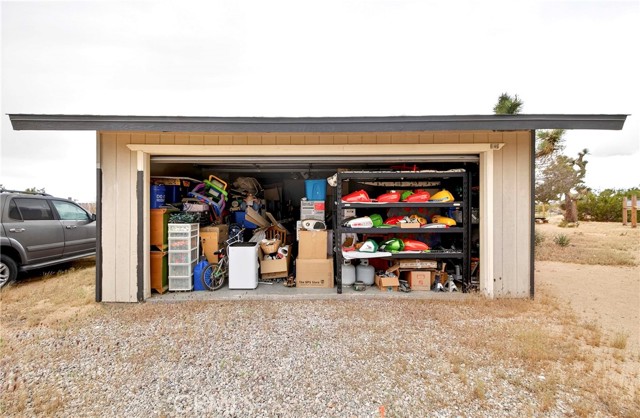 Detail Gallery Image 36 of 67 For 57661 Aberdeen, Yucca Valley,  CA 92284 - 4 Beds | 2 Baths
