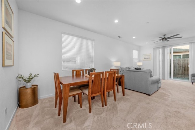 Detail Gallery Image 8 of 55 For 6125 W Willis Ave, Fresno,  CA 93723 - 2 Beds | 2 Baths