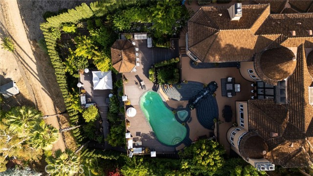 Image 43 of 41 For 25761 Highplains