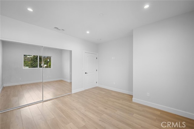 Detail Gallery Image 25 of 38 For 357 Harvey Dr #102,  Glendale,  CA 91206 - 3 Beds | 2/1 Baths
