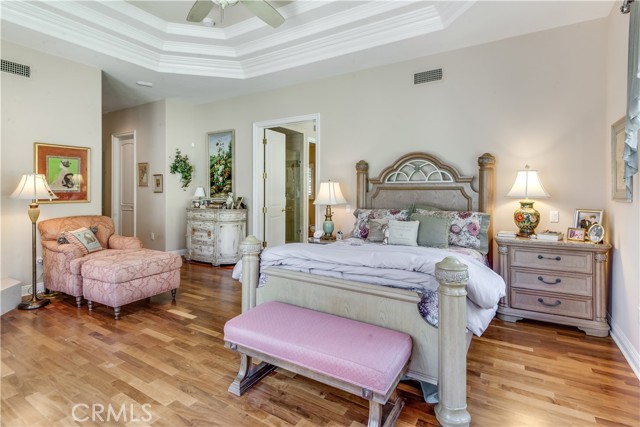 48 Santa Cruz, Rolling Hills Estates CA: https://media.crmls.org/medias/9b103442-a5d5-45d0-bef1-9b0ce4bd429b.jpg