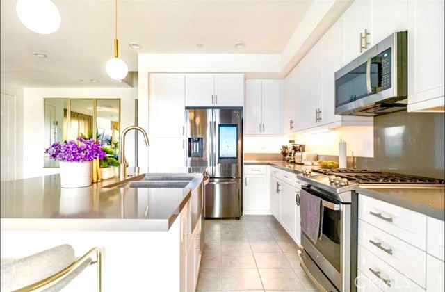 Detail Gallery Image 11 of 26 For 84657 Litorale Ct, Indio,  CA 92203 - 5 Beds | 4/1 Baths