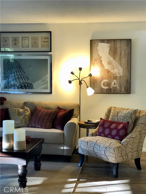 2324 Via Puerta, Laguna Woods CA: https://media.crmls.org/medias/9b12b6f6-9c9b-4ffd-8895-b06510c86bf2.jpg