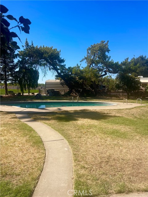 8484 Almond Avenue, Winton CA: https://media.crmls.org/medias/9b13a542-2a83-42d9-b326-6a953a72f394.jpg
