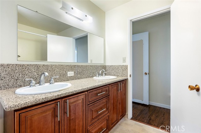 Detail Gallery Image 21 of 41 For 6647 N Anna St, Fresno,  CA 93710 - 3 Beds | 2 Baths