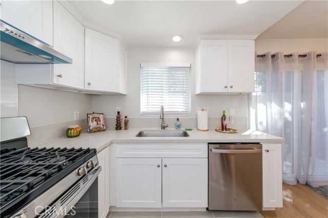 918 Huntington Dr, Duarte CA: https://media.crmls.org/medias/9b147829-8393-4971-ba75-b0e2371b4886.jpg
