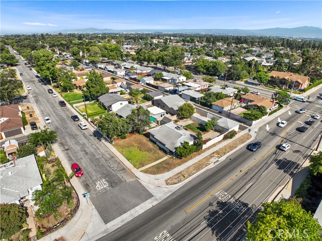 794 Winn Drive, Upland CA: https://media.crmls.org/medias/9b155738-b40c-4e50-b83e-408592a65b5f.jpg