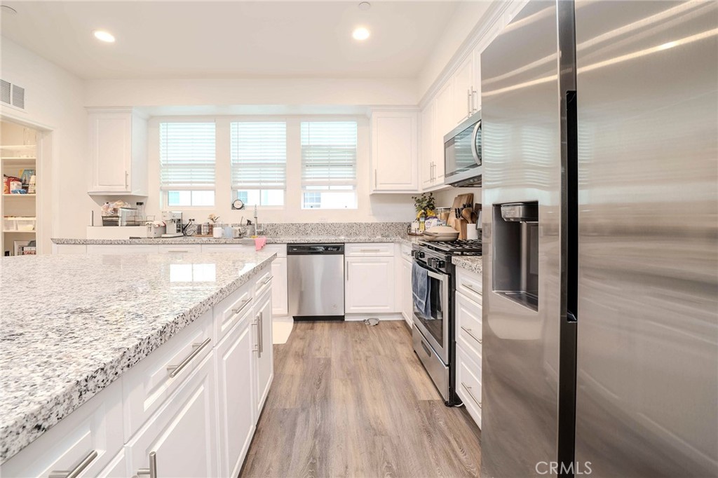 MLS #PW26009140 image #5