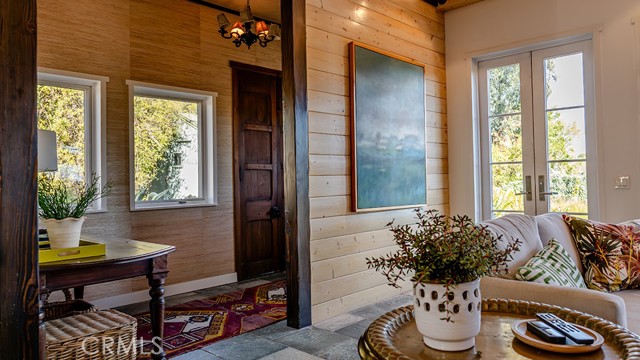 Detail Gallery Image 6 of 22 For 154 Hughes Dr, Camarillo,  CA 93010 - 3 Beds | 2 Baths
