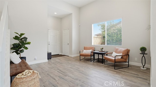 Detail Gallery Image 6 of 73 For 5005 Grand Ave, Montclair,  CA 91763 - 3 Beds | 2/1 Baths