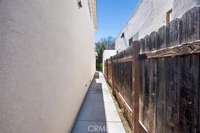 Detail Gallery Image 47 of 51 For 1154 W 67th, Los Angeles,  CA 90044 - – Beds | – Baths