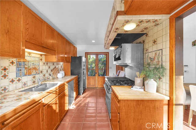 33792 Blue Lantern Street, Dana Point CA: https://media.crmls.org/medias/9b19484c-9b05-49b5-98ec-6ba600bb93fa.jpg