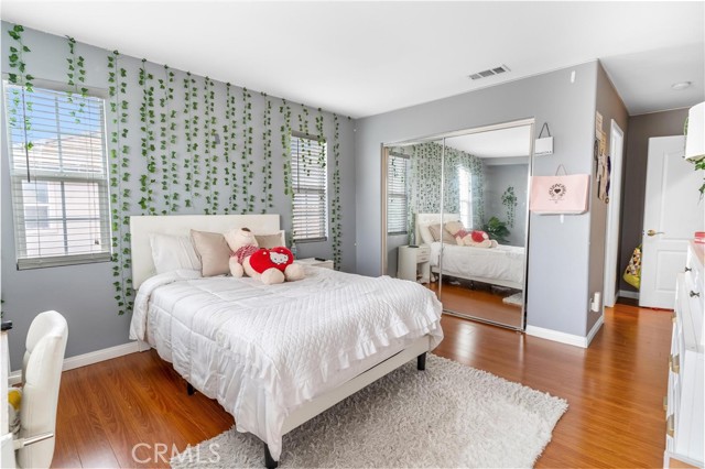 7681 Stonegate Drive, Eastvale CA: https://media.crmls.org/medias/9b196b77-72ed-49f6-9aea-0d2525cca4fa.jpg