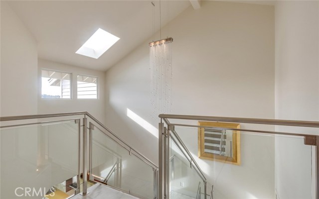 1 Tiburon Court, Manhattan Beach, California 90266, 3 Bedrooms Bedrooms, ,Residential,Sold,Tiburon,SB17005932