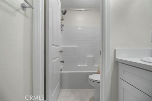 Image 17 of 31 For 7911 Cold Creek Street
