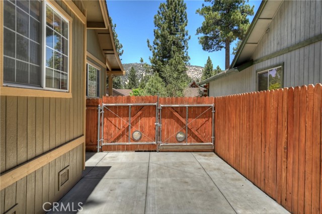 Detail Gallery Image 41 of 44 For 518 E Fairway Bld, Big Bear City,  CA 92314 - 3 Beds | 2 Baths