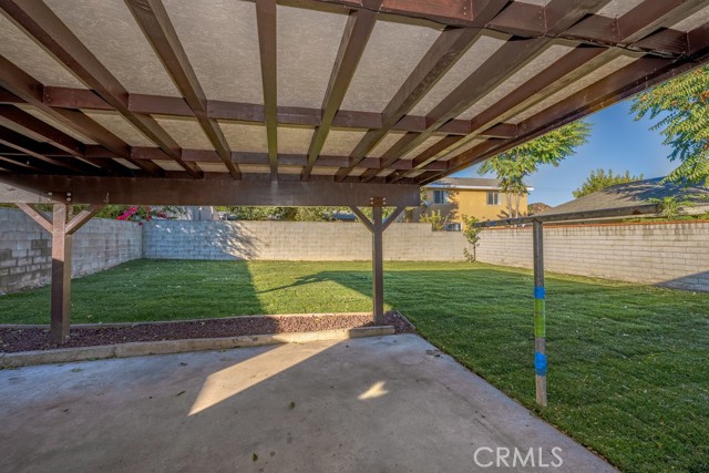 Detail Gallery Image 13 of 38 For 30627 Arlington St, Castaic,  CA 91384 - 3 Beds | 1 Baths