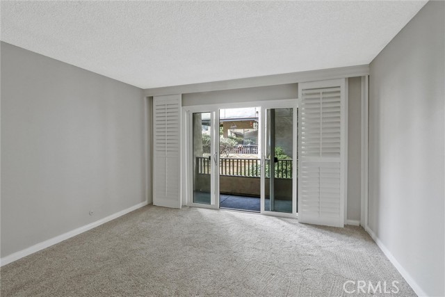 Detail Gallery Image 13 of 29 For 2522 Clairemont Dr #203,  San Diego,  CA 92117 - 2 Beds | 2 Baths