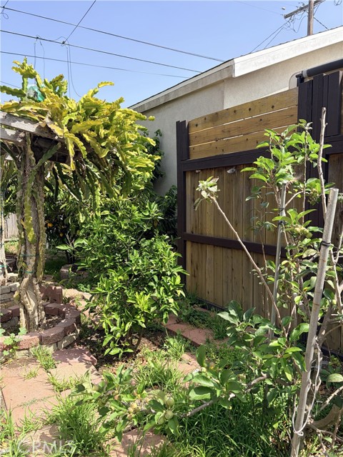 Detail Gallery Image 46 of 49 For 4941 W 130th, Hawthorne,  CA 90250 - 4 Beds | 4 Baths