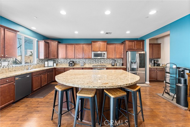 Detail Gallery Image 19 of 41 For 6523 Crescendo Ct, Corona,  CA 92880 - 3 Beds | 2/1 Baths