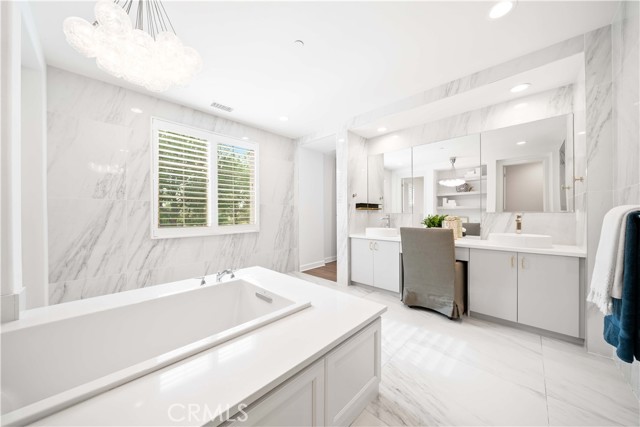Detail Gallery Image 45 of 62 For 26 Lowland, Irvine,  CA 92602 - 5 Beds | 5/1 Baths