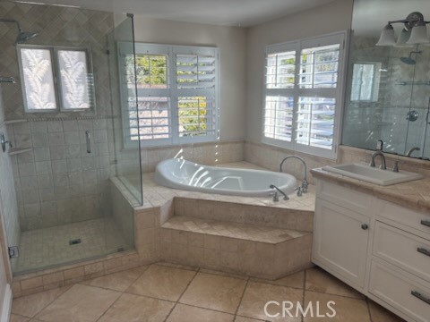 Detail Gallery Image 3 of 14 For 107 E Avenida San Antonio, San Clemente,  CA 92672 - 4 Beds | 3 Baths