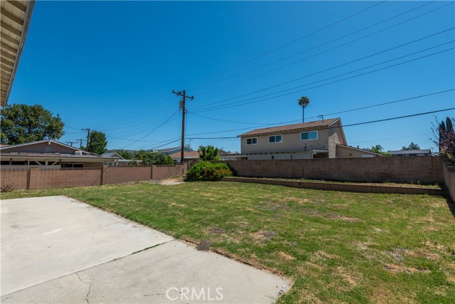 2030 Socrates Avenue, Simi Valley CA: https://media.crmls.org/medias/9b1da302-f8fb-49b7-a072-b328403f4294.jpg