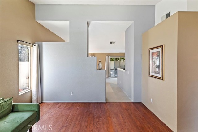 Detail Gallery Image 13 of 40 For 20887 Bayport Dr, Riverside,  CA 92508 - 3 Beds | 2 Baths