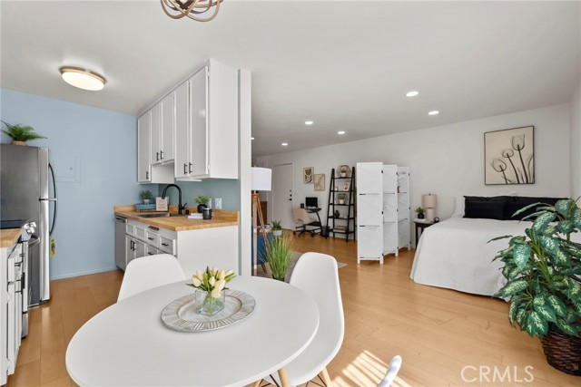 Detail Gallery Image 7 of 22 For 1735 #425 N Fuller #425,  Los Angeles,  CA 90046 - 1 Beds | 1 Baths