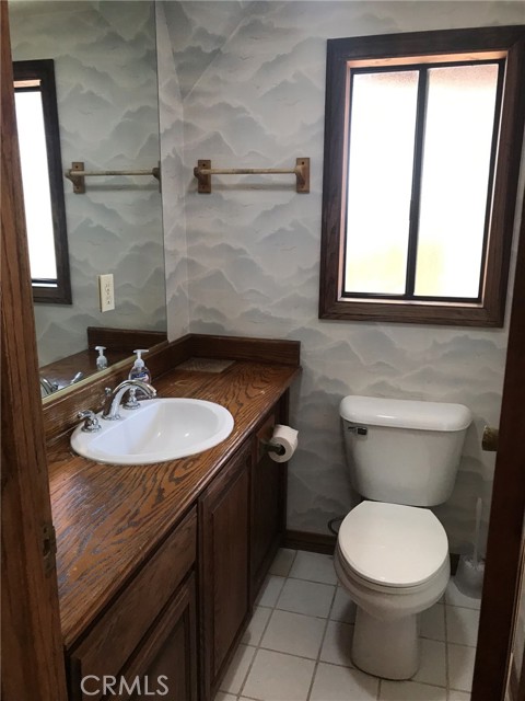 220 42nd Street, Manhattan Beach, California 90266, 3 Bedrooms Bedrooms, ,1 BathroomBathrooms,Residential,Sold,42nd,SB22084240