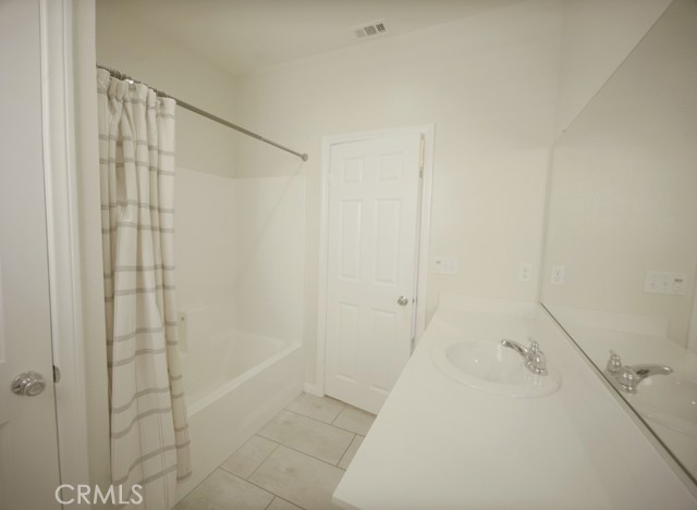 25382 Rocking Horse Court, Menifee CA: https://media.crmls.org/medias/9b20e860-2226-4ca1-99c2-615877b575dc.jpg