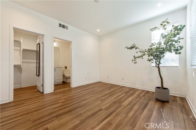 Detail Gallery Image 16 of 27 For 2236 Synergy, Irvine,  CA 92614 - 4 Beds | 3/1 Baths