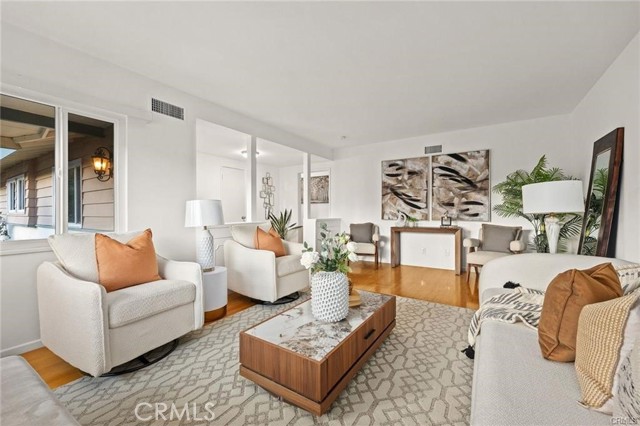 2520 Louise Avenue, Arcadia CA: https://media.crmls.org/medias/9b213d29-84fe-4be9-818c-881b657107b3.jpg