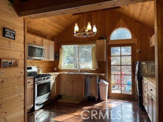 Detail Gallery Image 28 of 35 For 23340 Banning Idyllwild Rd, Idyllwild,  CA 92549 - 2 Beds | 2 Baths