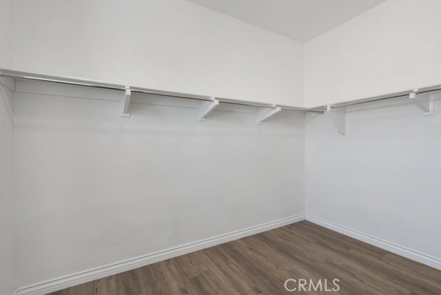 21851 Moveo Drive, Saugus CA: https://media.crmls.org/medias/9b22dcc4-5ed5-414d-b6f9-1af47e4d2d74.jpg
