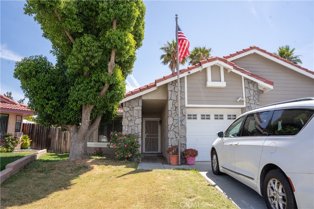 954 Basalt Court