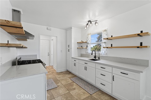 Detail Gallery Image 17 of 41 For 720 Toluca, Pomona,  CA 91767 - 3 Beds | 1/1 Baths