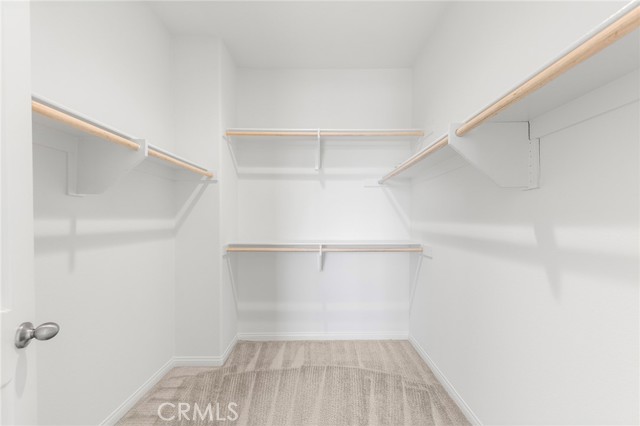 7554 Botany St, Chino CA: https://media.crmls.org/medias/9b235206-0601-4c0b-8c86-9f4395bcebef.jpg