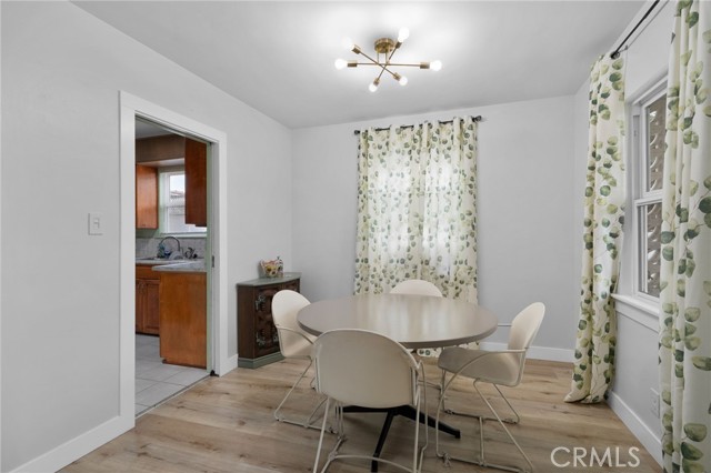 Detail Gallery Image 6 of 32 For 1421 Valencia, San Bernardino,  CA 92404 - 3 Beds | 2 Baths