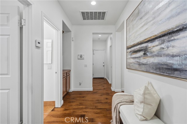 Image 34 of 60 For 2163 Summerset